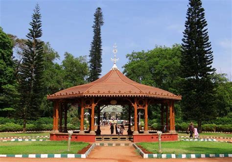 why bangalore is called garden city|Garden city of India.